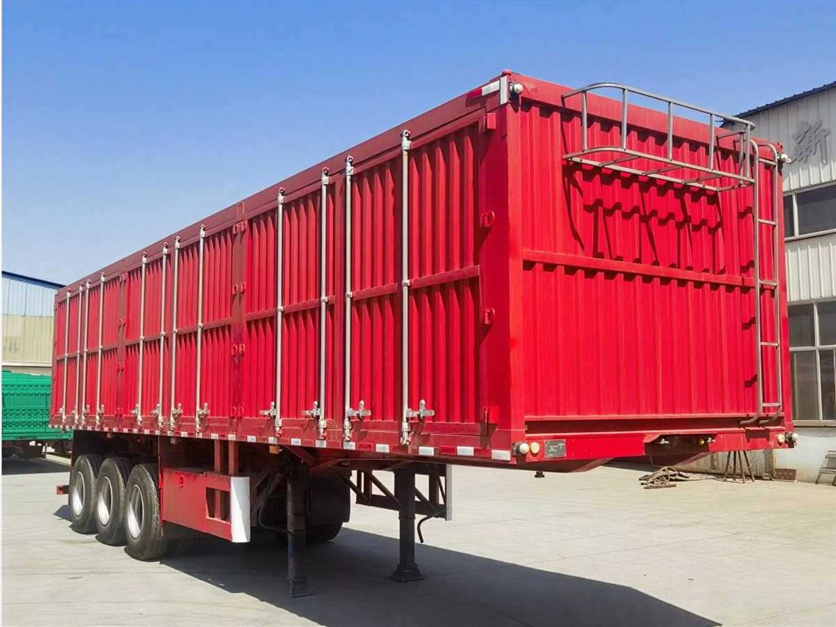 Enclosed Trailer